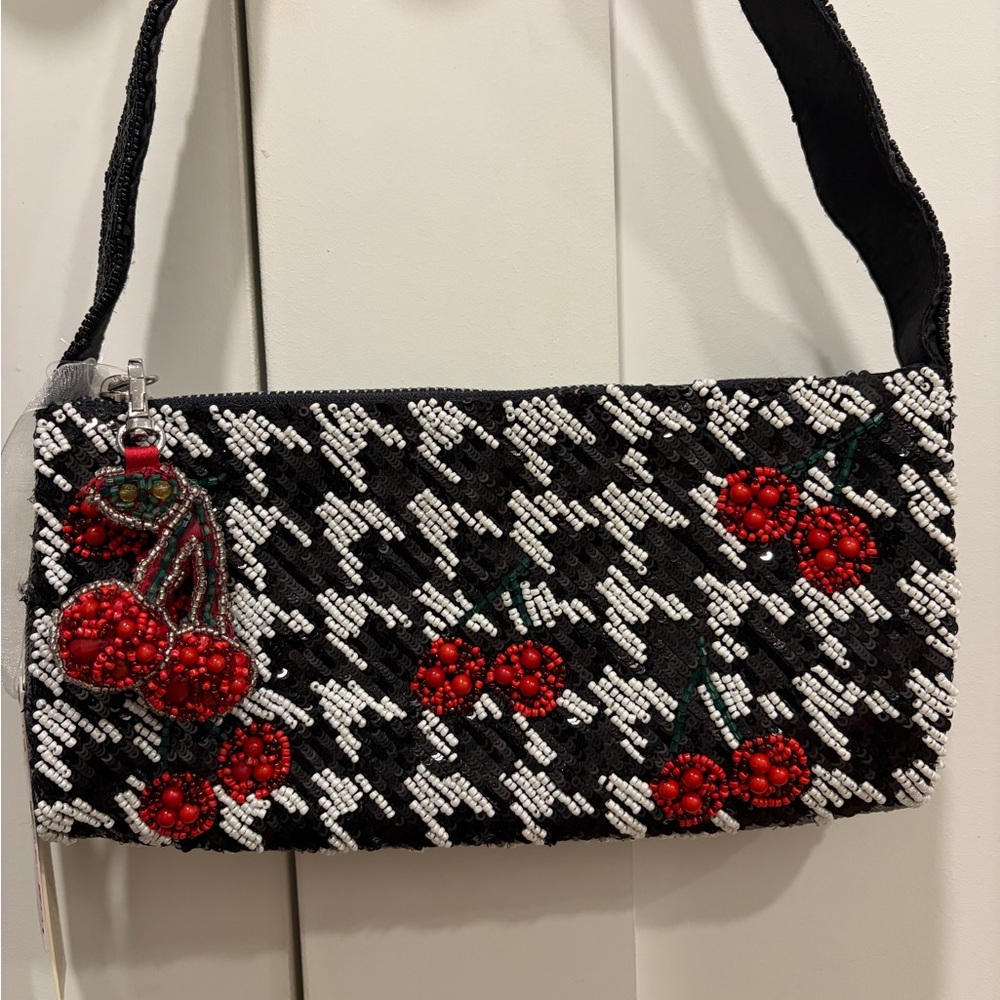 NWT: *Viral* Houndstooth and Cherries Beaded Shoulder Bag🍒From India to You🍒